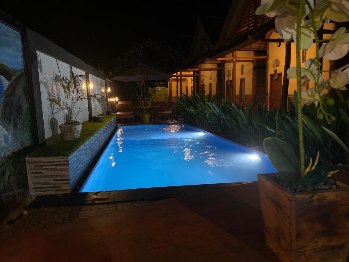 My Art Hostel Batununggul Exterior photo